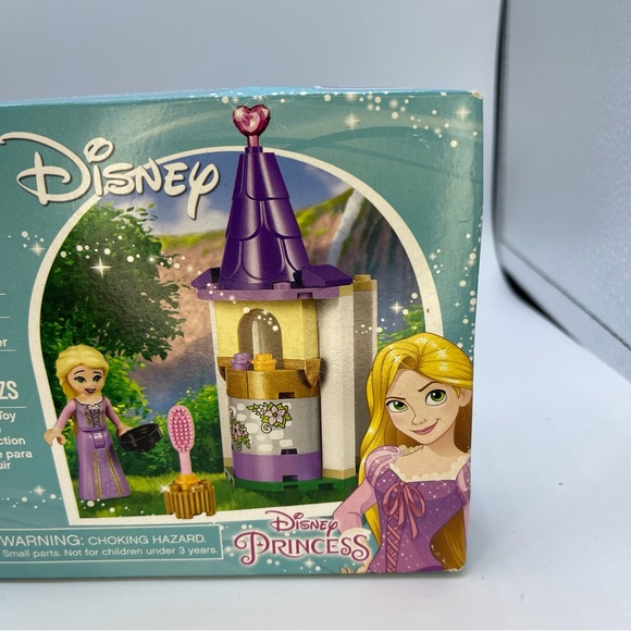LEGO Disney Rapunzel’s Petite Tower 41163 Building toy NEW in package - Picture 9 of 11